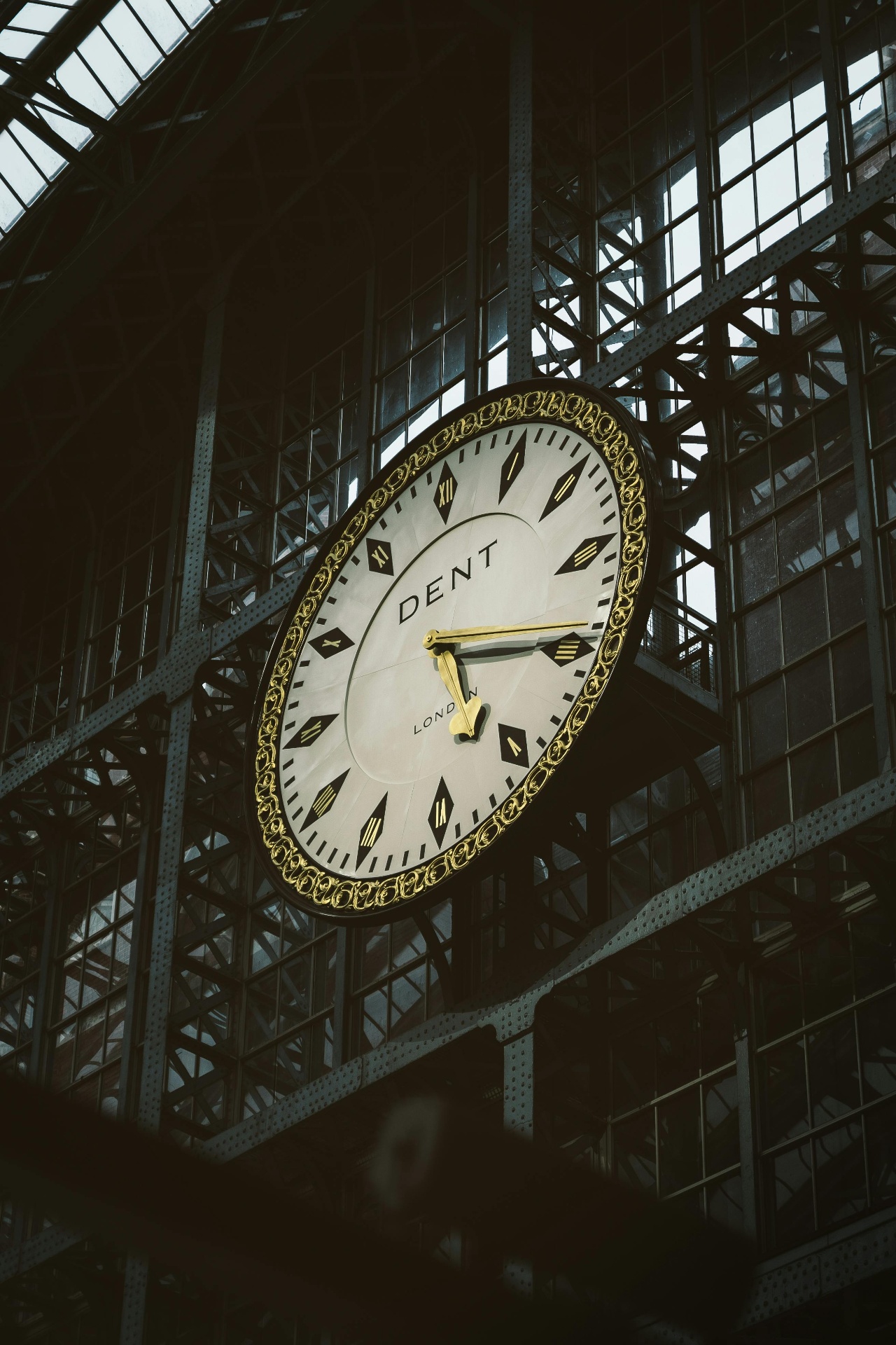 Dent clock at St Pancras Station